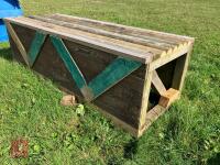 80CM HIGH XC 'TRAIN CARRIAGE' FENCE - 9