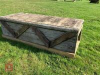 80CM HIGH XC 'TRAIN CARRIAGE' FENCE - 11