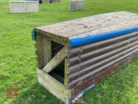 90CM HIGH XC 'BOAT' FENCE - 22