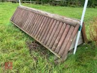 90CM HIGH CROSS COUNTRY 'TRIANGLE' FENCE - 10
