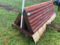 90CM HIGH XC 'LOG TRIANGLE' FENCE - 2