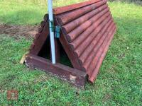 90CM HIGH XC 'LOG TRIANGLE' FENCE - 6