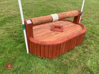 90CM HIGH XC 'WISHING WELL' FENCE - 2