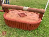 90CM HIGH XC 'WISHING WELL' FENCE - 7