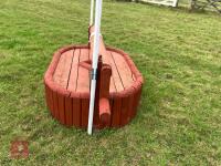 90CM HIGH XC 'WISHING WELL' FENCE - 8