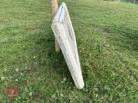 100CM HIGH XC 'PLAYING CARD' FENCE - 9