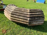 90CM HIGH XC 'CURVED LOG ROLL' FENCE - 15