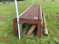 80CM HIGH CROSS COUNTRY 'CHAIR' FENCE - 2