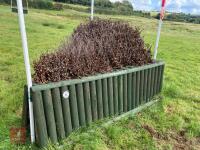 90CM HIGH XC 'CORNER BRUSH TOP' FENCE - 6