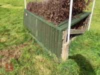 90CM HIGH XC 'CORNER BRUSH TOP' FENCE - 11