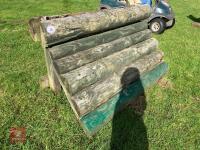 100CM HIGH XC 'SLOPING SKINNY' FENCE - 6