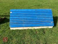 100CM HIGH XC 'LOG TRIANGLE' FENCE - 2