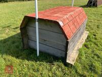 100CM HIGH CROSS COUNTRY 'TABLE' FENCE - 3