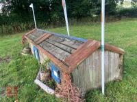 100CM HIGH CROSS COUNTRY 'HOUSE' FENCE - 10
