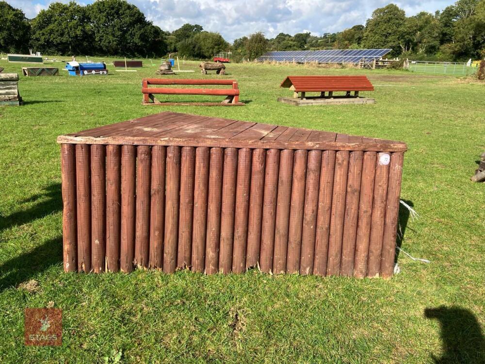 100CM HIGH XC 'CORNER' FENCE
