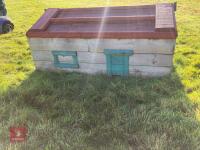 110CM HIGH XC 'HOUSE' FENCE - 7