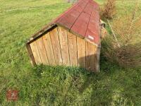 110CM HIGH XC 'HOUSE' FENCE - 3
