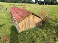 110CM HIGH XC 'HOUSE' FENCE - 6