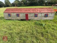 110CM HIGH XC 'HOUSE' FENCE - 10