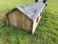 110CM HIGH XC 'HOUSE' FENCE - 11