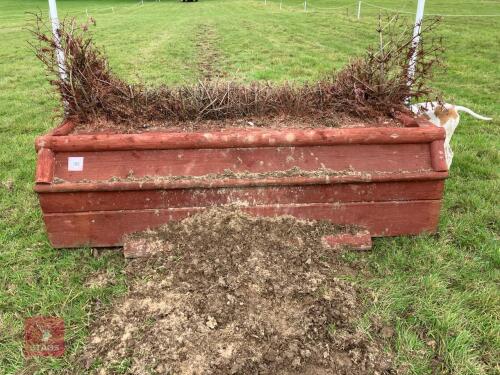 70CM HIGH XC 'BRUSH TOP TABLE' FENCE