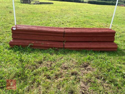 70CM HIGH XC 'CHAIR' FENCE