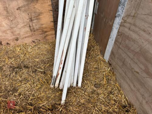 20 RED & WHITE FLAG MARKER POLES