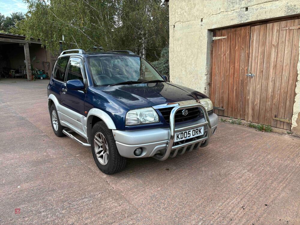2005 SUZUKI GRAND VITARA TRUCK