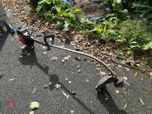 FLYMO MAXI TRIM PETROL STRIMMER