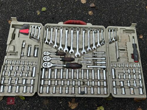 CRESCENT SOCKET/SPANNER SET