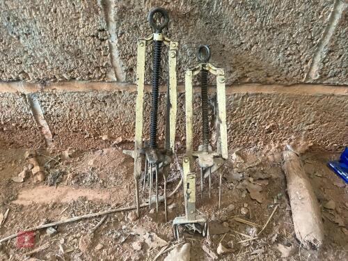 3 MOLE TRAPS