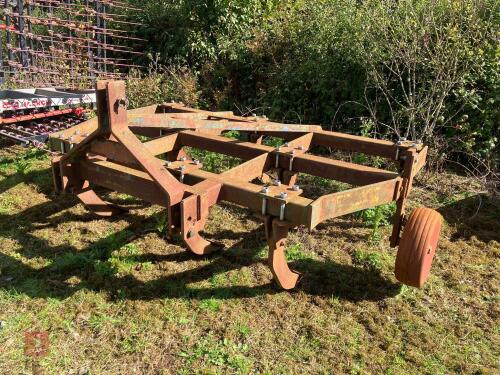 BOMFORD CHISEL PLOUGH