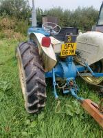 FORD 3000 2WD TRACTOR - 4