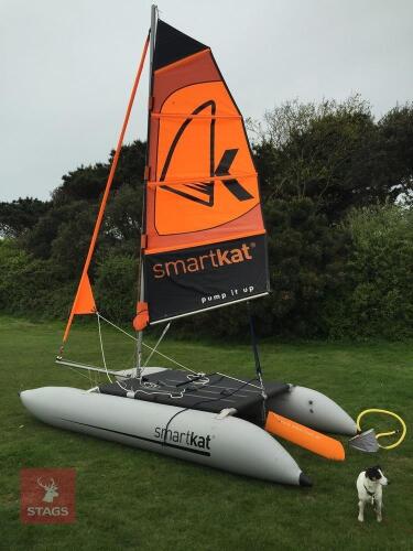 SMARTKAT - LIGHT INFLATABLE CATAMARAN