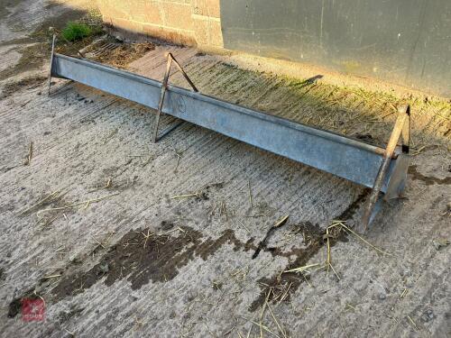 9' GALVANISED HOOK ON FEED TROUGH (4) **PLEASE NOTE THE CHANGE OF LOCATION**