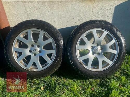 SET OF 4 LAND ROVER (RANGE ROVER) WHEELS