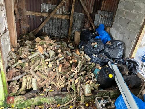 QTY OF LOGS & TIMBER