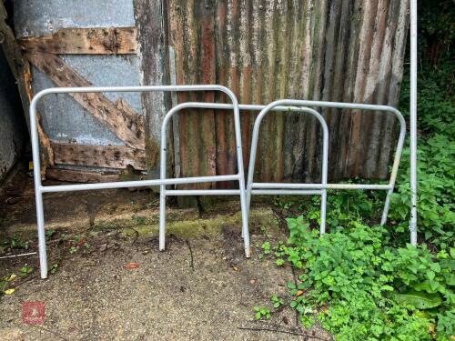3 HANDRAILS