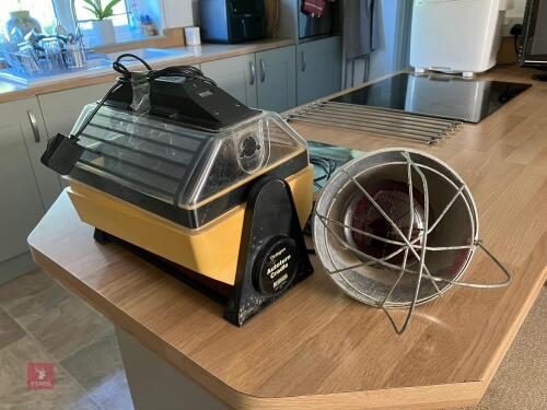 BRINSEA OCTAGON INCUBATOR (47)
