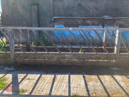 12' BOLT-ON FEED BARRIER (30)