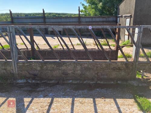 9' 11'' BOLT-ON FEED BARRIER (33)