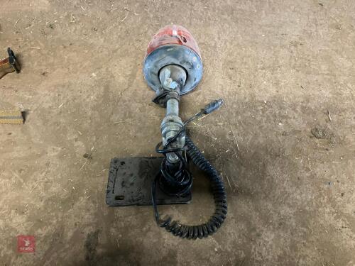 TRACTOR BEACON LIGHT