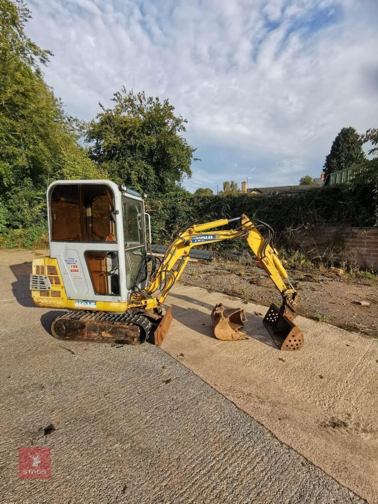 2003 YUCHAI 1.5T MINI DIGGER