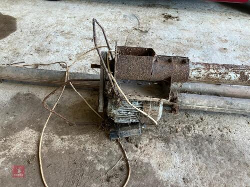 3 X GRAIN AUGERS (S/R)