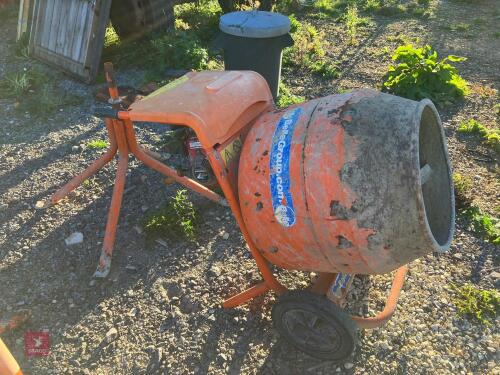 BELLE MINIMIX 150 CEMENT MIXER (1)
