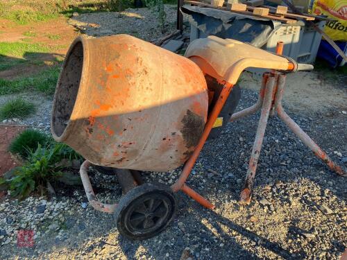 BELLE MINIMIX 150 CEMENT MIXER