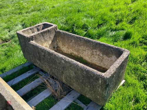 4' CONCRETE PLANTER
