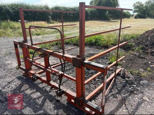 BROWNS 40 BALE HANDLER
