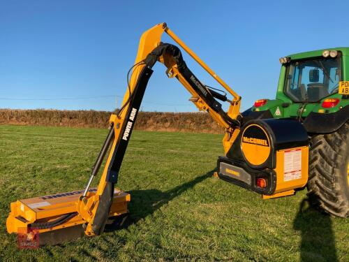 2004 MCCONNEL PA55 HEDGE TRIMMER
