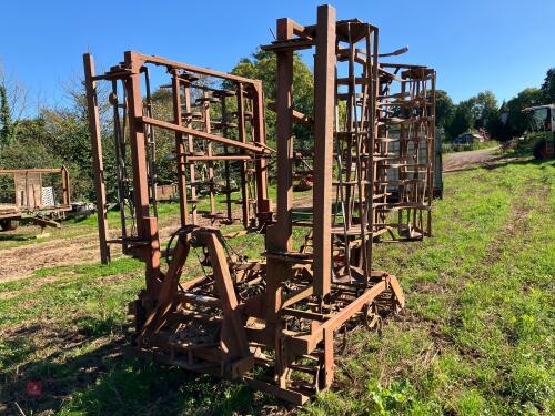 WOODS 5M CULTIVATOR